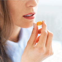 Cargar imagen en el visor de la galería, Halls Defense Sabor Citrus 80 Pastillas 2 Pack